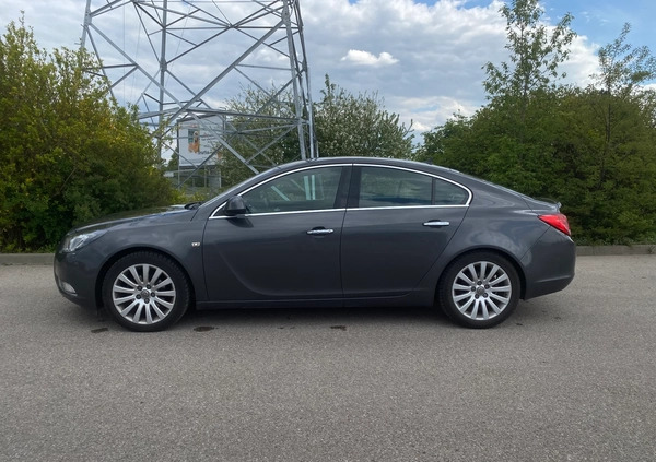 Opel Insignia cena 22300 przebieg: 306000, rok produkcji 2011 z Czchów małe 121